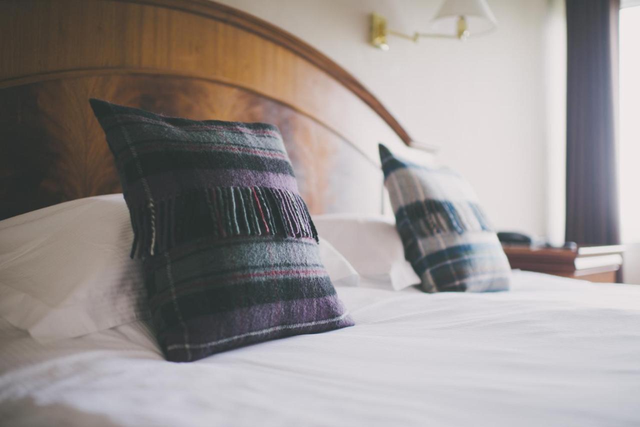 The Powfoot Hotel, 애넌 외부 사진